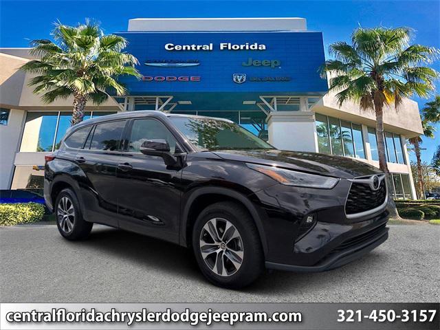 used 2021 Toyota Highlander car