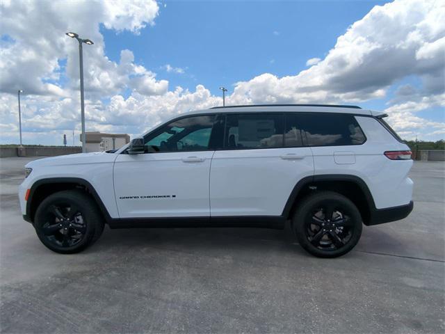 new 2025 Jeep Grand Cherokee L car, priced at $40,402