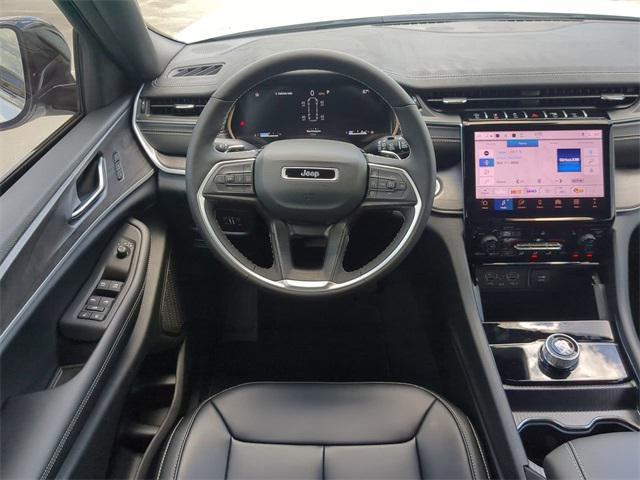 new 2025 Jeep Grand Cherokee L car, priced at $40,402