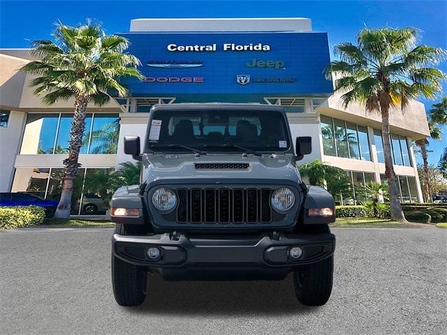 new 2025 Jeep Gladiator car, priced at $40,174