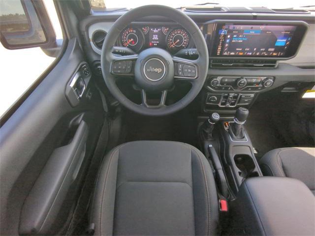 new 2025 Jeep Gladiator car, priced at $40,174