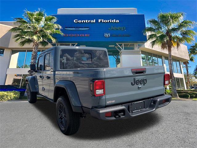 new 2025 Jeep Gladiator car, priced at $40,174