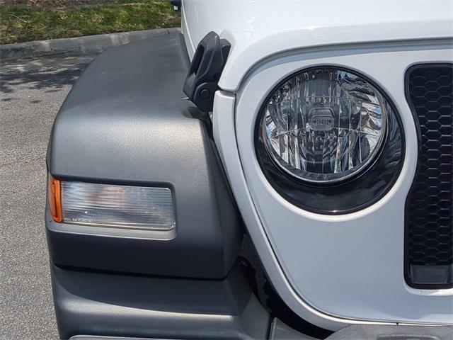 used 2021 Jeep Wrangler Unlimited car, priced at $32,499