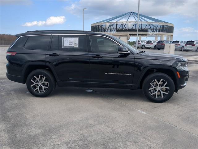 new 2025 Jeep Grand Cherokee L car, priced at $45,290