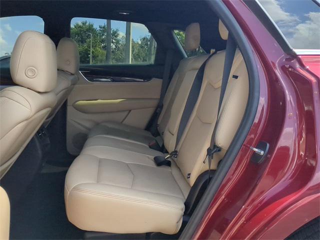 used 2018 Cadillac XT5 car, priced at $20,500