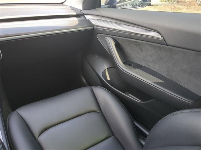 used 2022 Tesla Model 3 car, priced at $32,500