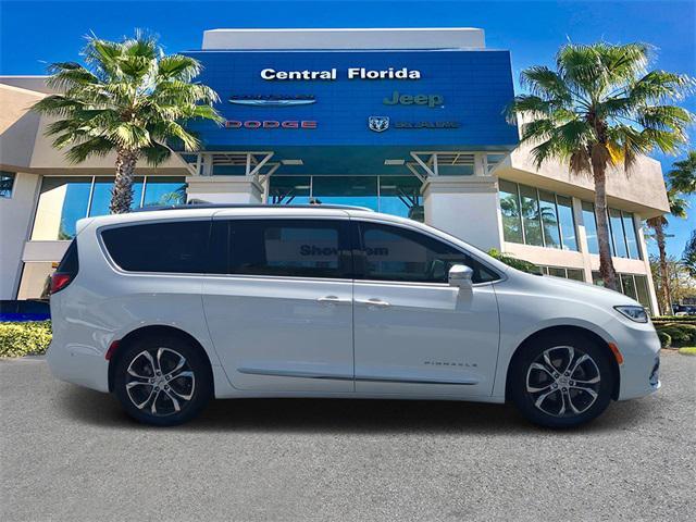 used 2022 Chrysler Pacifica car, priced at $33,999