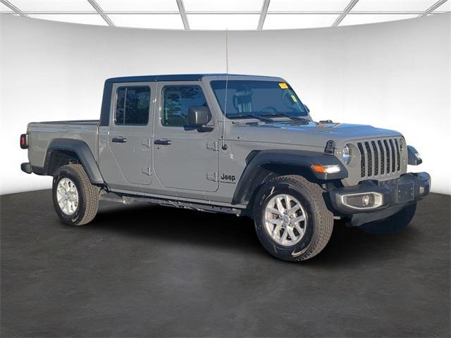 used 2023 Jeep Gladiator car, priced at $26,499