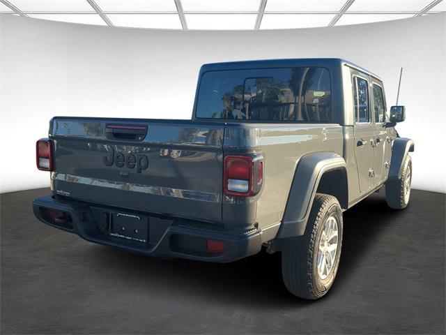 used 2023 Jeep Gladiator car, priced at $26,499