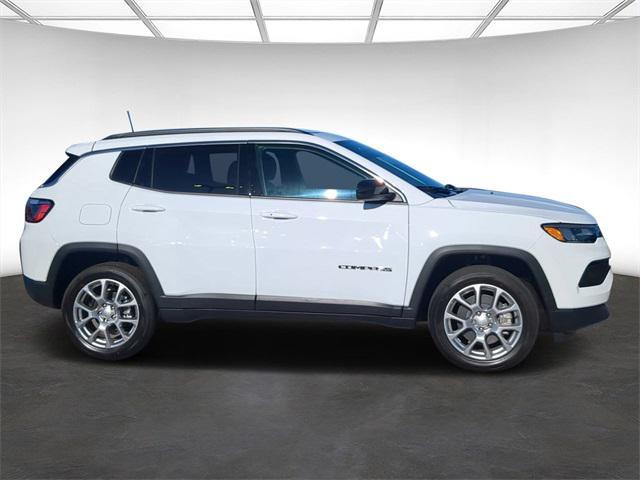 new 2024 Jeep Compass car, priced at $30,490