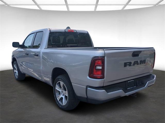 new 2025 Ram 1500 car, priced at $33,562