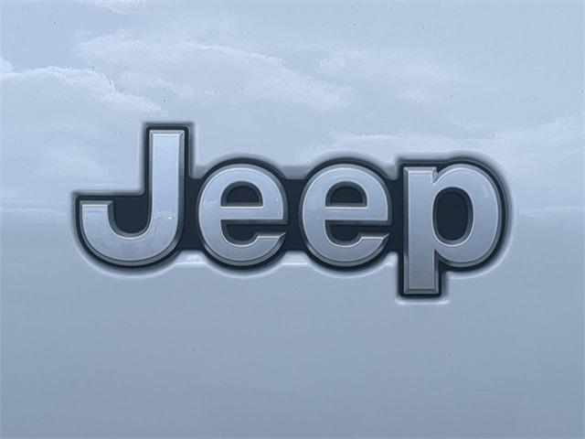 new 2024 Jeep Grand Cherokee L car, priced at $34,742