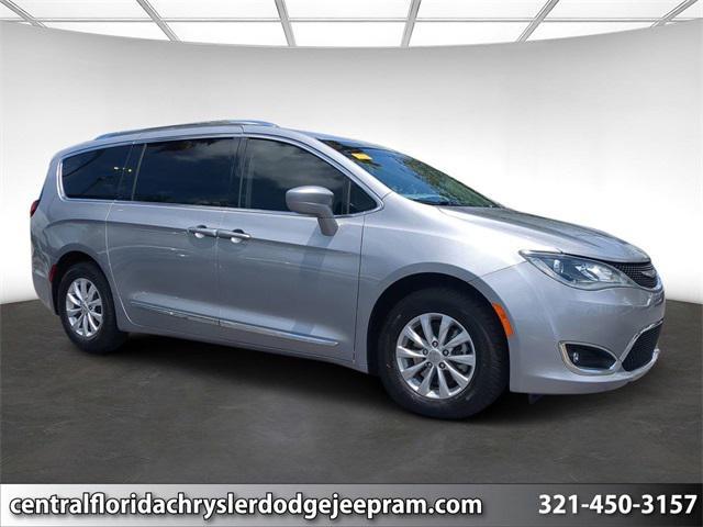 used 2018 Chrysler Pacifica car, priced at $11,199