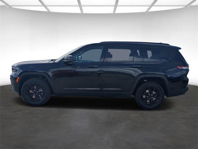 new 2024 Jeep Grand Cherokee L car, priced at $44,770