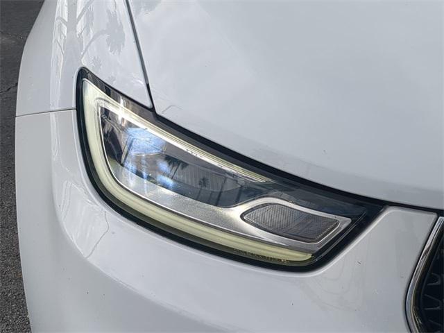 used 2023 Chrysler Pacifica Hybrid car, priced at $24,249
