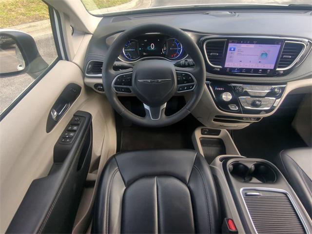 used 2023 Chrysler Pacifica Hybrid car, priced at $24,249