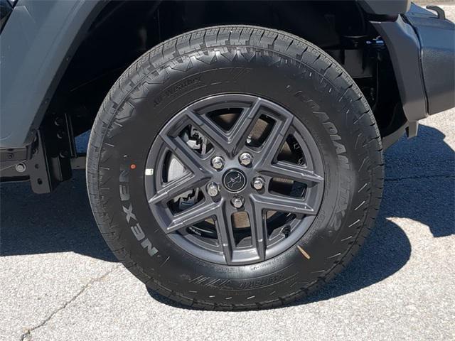 new 2026 Jeep Wrangler car, priced at $45,162