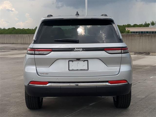 new 2025 Jeep Grand Cherokee car, priced at $34,482