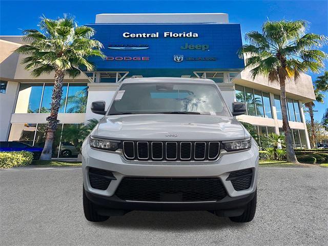new 2025 Jeep Grand Cherokee car, priced at $35,991