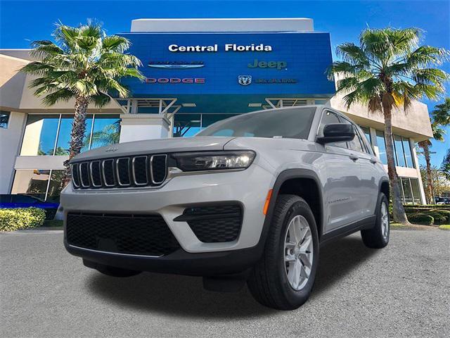 new 2025 Jeep Grand Cherokee car, priced at $35,991