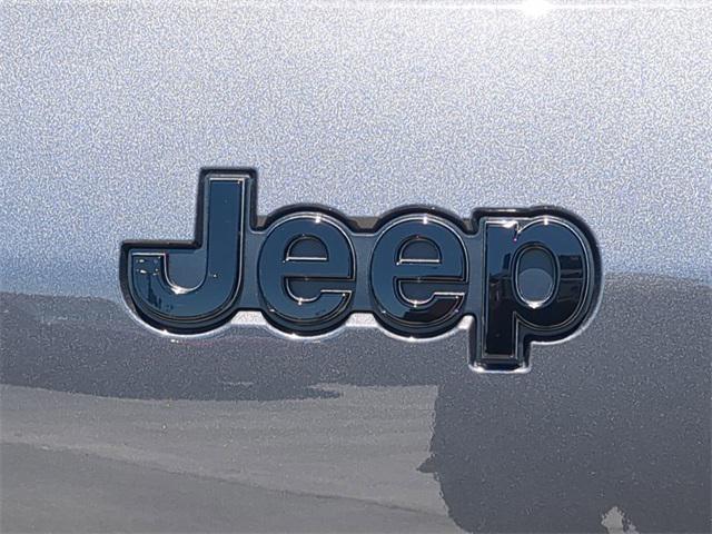 new 2024 Jeep Grand Cherokee L car, priced at $37,597