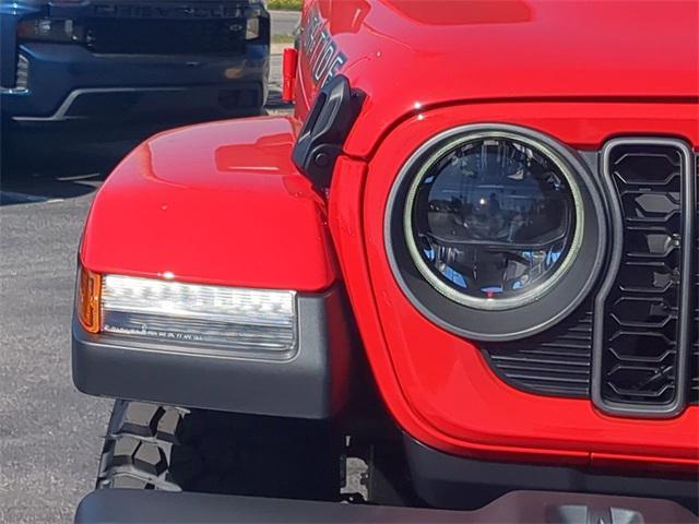 new 2025 Jeep Gladiator car, priced at $42,002