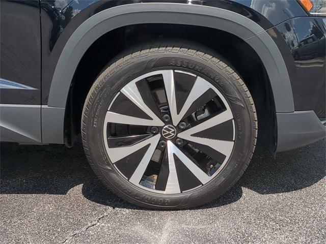used 2024 Volkswagen Taos car, priced at $21,999