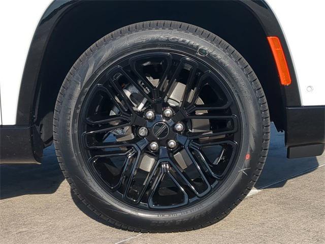 new 2025 Jeep Wagoneer L car, priced at $72,432