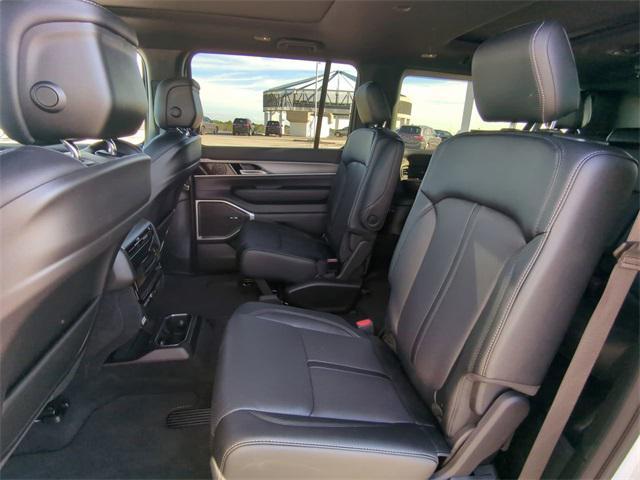 new 2025 Jeep Wagoneer L car, priced at $72,432