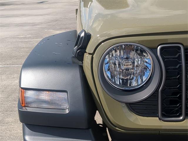 new 2026 Jeep Wrangler car, priced at $45,162