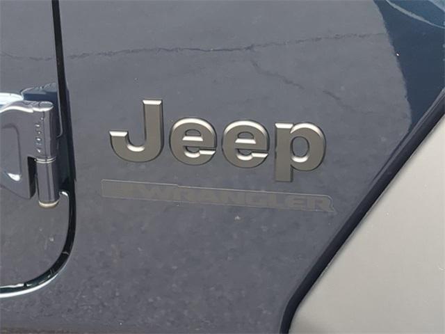 new 2025 Jeep Wrangler car, priced at $45,050