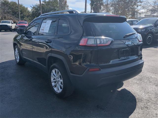 used 2020 Jeep Cherokee car, priced at $15,499