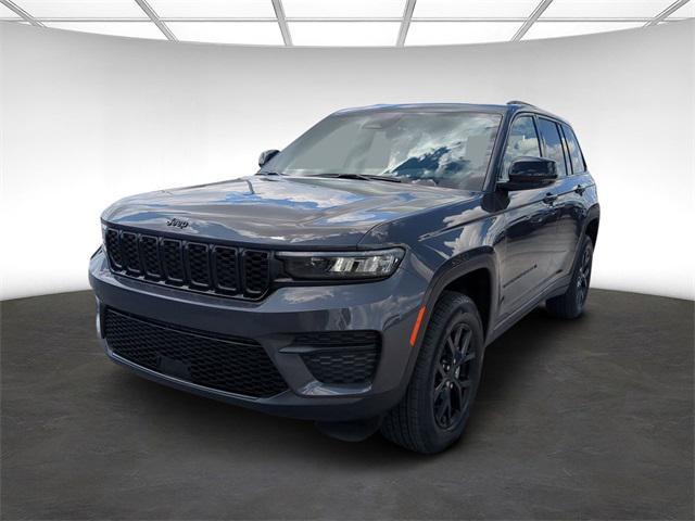 new 2024 Jeep Grand Cherokee car, priced at $40,379