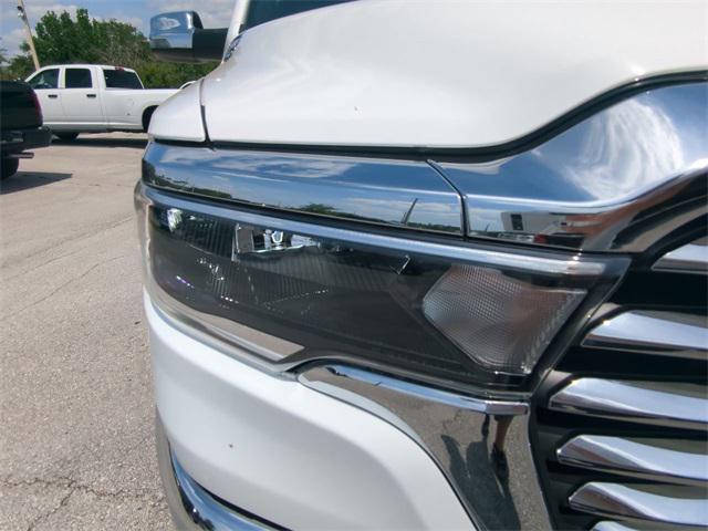new 2025 Ram 1500 car, priced at $55,524