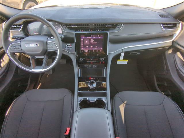 new 2025 Jeep Grand Cherokee car, priced at $36,962