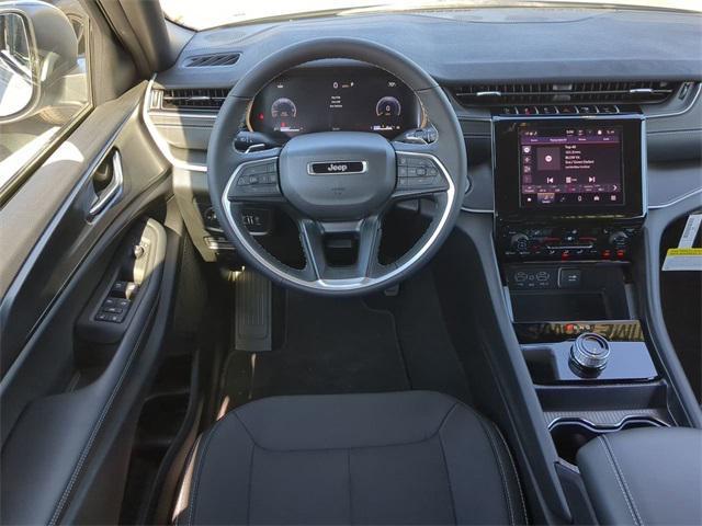 new 2025 Jeep Grand Cherokee car, priced at $36,962