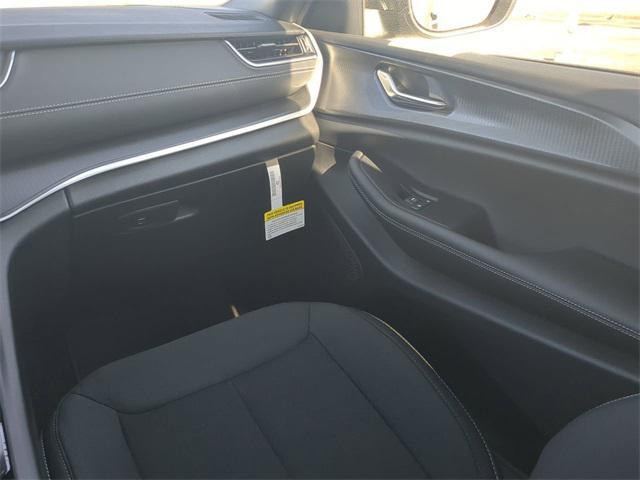 new 2025 Jeep Grand Cherokee L car, priced at $36,738