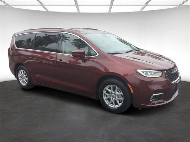 used 2021 Chrysler Pacifica car, priced at $21,000
