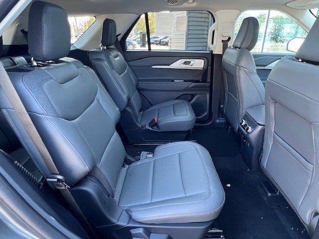 new 2025 Ford Explorer car, priced at $49,470