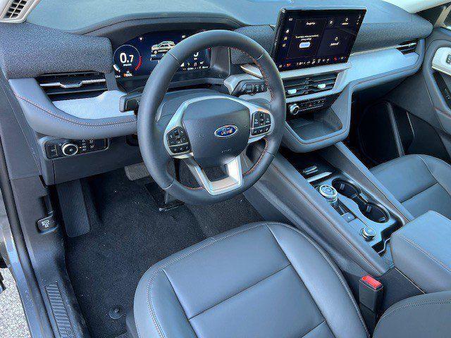 new 2025 Ford Explorer car, priced at $49,470