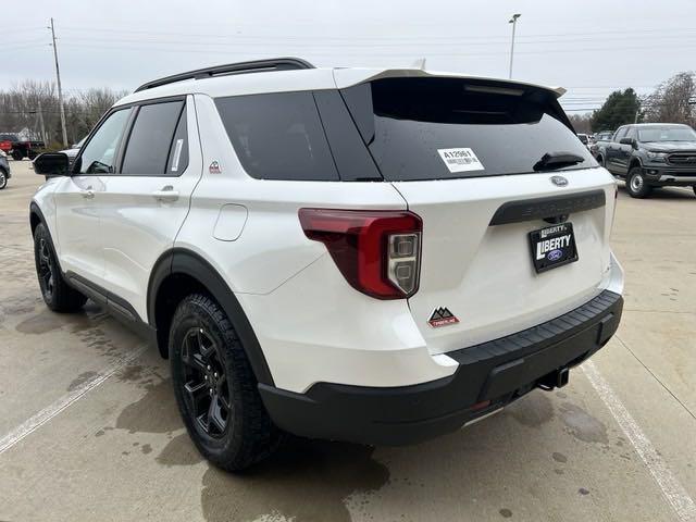 new 2024 Ford Explorer car, priced at $54,690