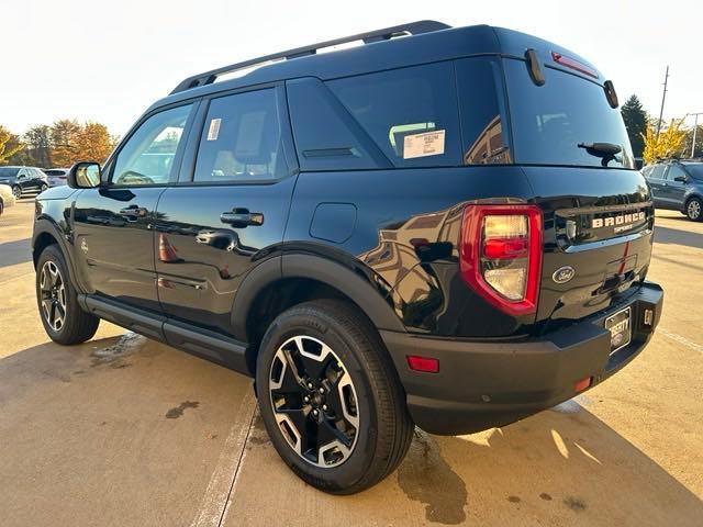 new 2024 Ford Bronco Sport car, priced at $33,813