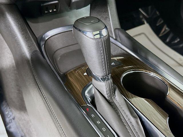 used 2016 Chevrolet Malibu car, priced at $13,775