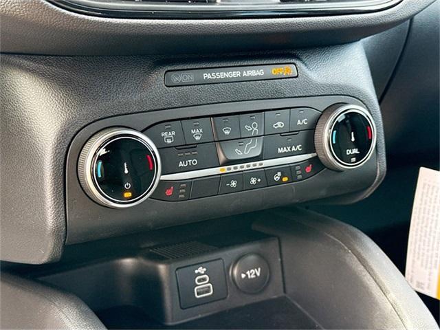 new 2025 Ford Escape car, priced at $33,646