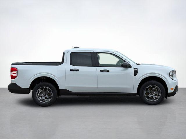 new 2025 Ford Maverick car, priced at $32,450