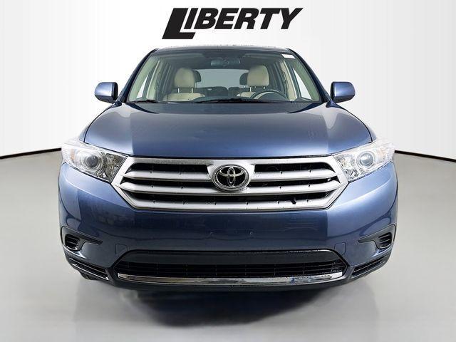 used 2013 Toyota Highlander car, priced at $15,770