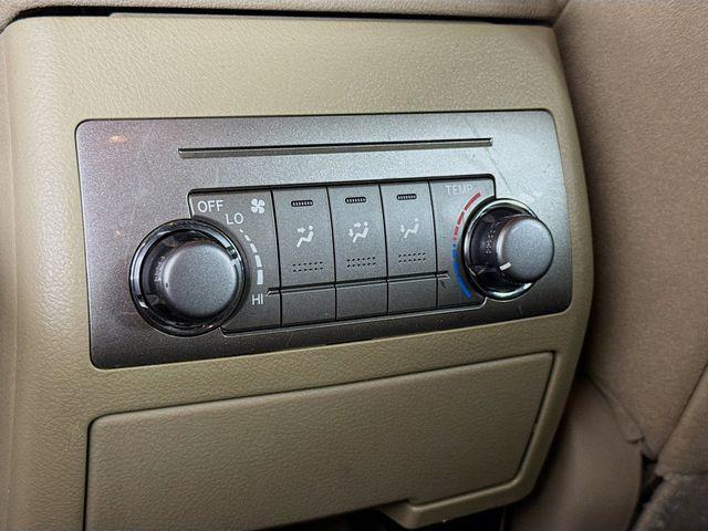 used 2013 Toyota Highlander car, priced at $15,770