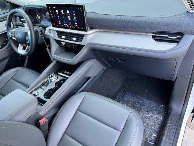 new 2025 Ford Explorer car, priced at $46,954