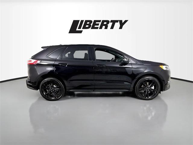 used 2024 Ford Edge car