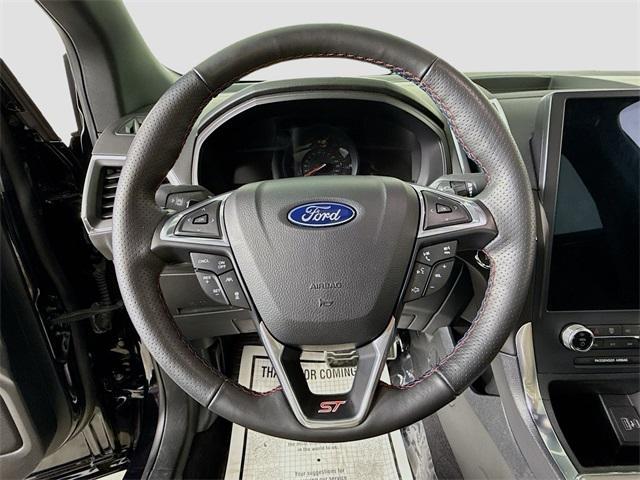 used 2024 Ford Edge car